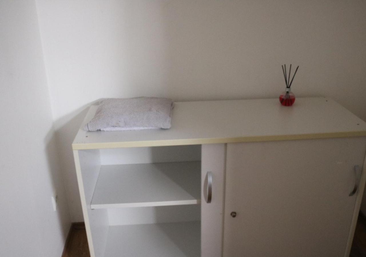 Le Wolf - 1 Chambre Privee Dans Un Appartement - 5Mn Tram Du Centre Ville - 15Mn Tram Gare Tgv Mulhouse - Wifi - Parking Eksteriør bilde