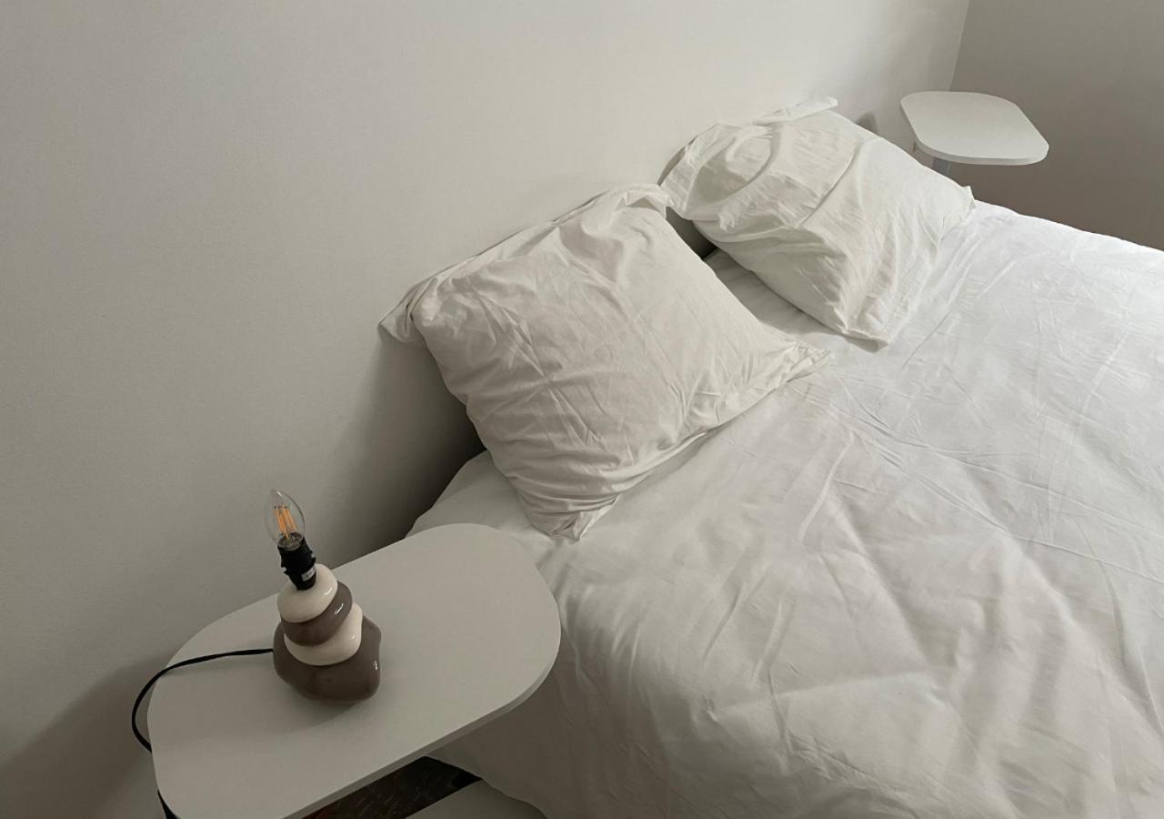 Le Wolf - 1 Chambre Privee Dans Un Appartement - 5Mn Tram Du Centre Ville - 15Mn Tram Gare Tgv Mulhouse - Wifi - Parking Eksteriør bilde